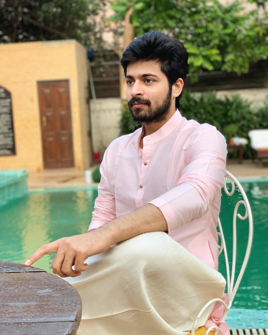 Harish Kalyan Instagram - Thank you @mahatofficial for the pic😊🤗 || Styling - @gegonian by @anushaa13 Outfit - @108bespoke