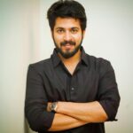 Harish Kalyan Instagram - First click of the year .. 2019, lets do this. #kickasseverydamnday #highvibes