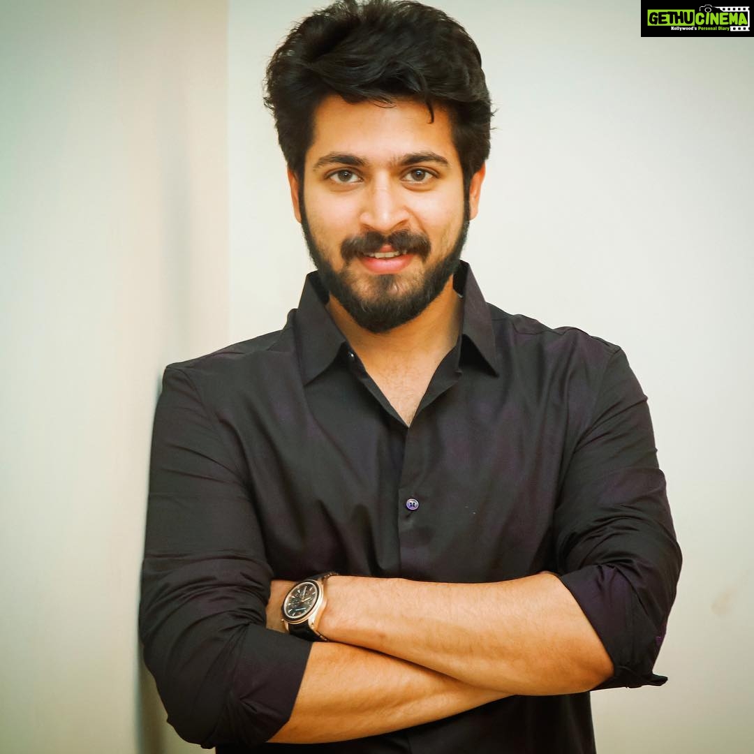 Harish Kalyan Instagram - First click of the year .. 2019, lets do this. #kickasseverydamnday #highvibes