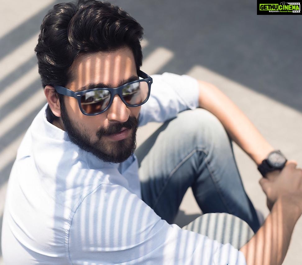 Harish Kalyan Instagram - UNWiND !!! Man behind the lens @balakumaran_me || Styled by @ratikhavenugopal @flauntbyratikha