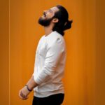 Harish Kalyan Instagram - Look up to god, be thankful for all your blessings. Embrace abundance. You’ve got more to come your way ❤️ 📸 @mahesh_jayachandran Styling @anushaa13
