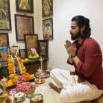 Harish Kalyan Instagram - Happy Pirandha Naal Pullayarappa ! எல்லாருக்கும் எல்லாவற்றையும் சிறப்பாக அமையட்டும். Guide us with your grace. #happyvinayagarchathurthi