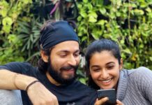 Harish Kalyan Instagram - Finally, Happy for US ❤️❤️ @priyabhavanishankar #HarishHeartsPriya #LoveIsInTheAir