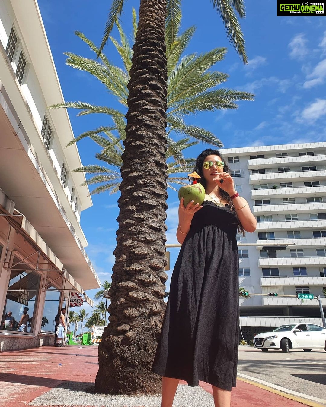 Harshika Poonacha Instagram - You gotta NOURISH to FLOURISH ❤️❤️❤️ Southbeach Miami