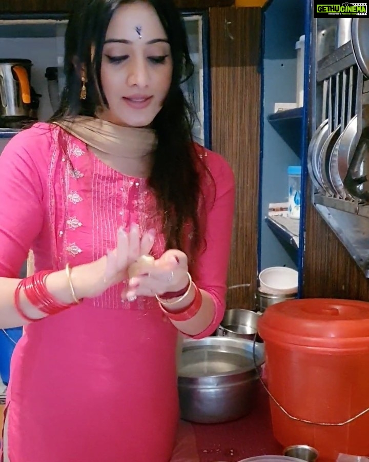 Harshika Poonacha Instagram - Harshi’s kitchen is back with “Rave Unde” ❤️❤️❤️ Kodagu, India