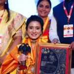 Harshika Poonacha Instagram – Another feather to my life♥️
Youngest winner of #KannadaRajyotsava award 2021 . it’s a Huuuuuge honour 🙏
Thankyou somuch #TheNewspapersAssociationofKarnataka for honouring me with #KannadaRajyotsava2021 award🙏🙏🙏 
Very very honoured and touched to be sharing the stage with my favourite actress who I look upto @shruthi__krishnaa ma’am 🙏
This inspires me to work harder and achieve more ,Also be more helpful to my people and make my life more meaningful. 

ನನ್ನ ಬದುಕಿನ ಮತ್ತೊಂದು ಗರಿ♥️
 ಕನ್ನಡರಾಜ್ಯೋತ್ಸವ ಪ್ರಶಸ್ತಿ 2021 ರ ಅತ್ಯಂತ ಕಿರಿಯ ವಿಜೇತೆ .  ಇದು ನನಗೆ ಅತ್ಯಂತ ಗೌರವ ನೀಡಿದೆ 🙏
 ನನಗೆ #ಕನ್ನಡರಾಜ್ಯೋತ್ಸವ2021 ಪ್ರಶಸ್ತಿ ನೀಡಿ ಗೌರವಿಸಿದ್ದಕ್ಕಾಗಿ #ದಿ ನ್ಯೂಸ್ ಪೇಪರ್ಸ್ ಅಸೋಸಿಯೇಷನ್ ​​ಆಫ್ ಕರ್ನಾಟಕ ಸಂಸ್ಥೆಗೆ  ಧನ್ಯವಾದಗಳು🙏🙏🙏
 @shruthi__krishnaa ಮೇಡಂ 🙏 ನನ್ನ ನೆಚ್ಚಿನ ನಟಿಯೊಂದಿಗೆ ವೇದಿಕೆಯನ್ನು ಹಂಚಿಕೊಳ್ಳುತ್ತಿರುವುದಕ್ಕೆ ತುಂಬಾ ಖುಷಿಯಾಯಿತು .
 ಇದು ನನಗೆ ಕಷ್ಟಪಟ್ಟು ಕೆಲಸ ಮಾಡಲು ಮತ್ತು ಹೆಚ್ಚಿನದನ್ನು ಸಾಧಿಸಲು ಪ್ರೇರೇಪಿಸುತ್ತದೆ, ಜೊತೆಗೆ ನನ್ನ ಜನರಿಗೆ ಹೆಚ್ಚು ಸಹಾಯಕವಾಗಿರಲು ಮತ್ತು ನನ್ನ ಜೀವನವನ್ನು ಹೆಚ್ಚು ಅರ್ಥಪೂರ್ಣವಾಗಿಸುವ ಹಾಗೆ ಮಾಡಿದೆ .

.
.
.
Thankyou @sudarshansilks915 for this beautiful saree on my special day .
Jewellery by @waymore_priyanka 
MUH @indiravisage Bangalore Medical College and Research Institute