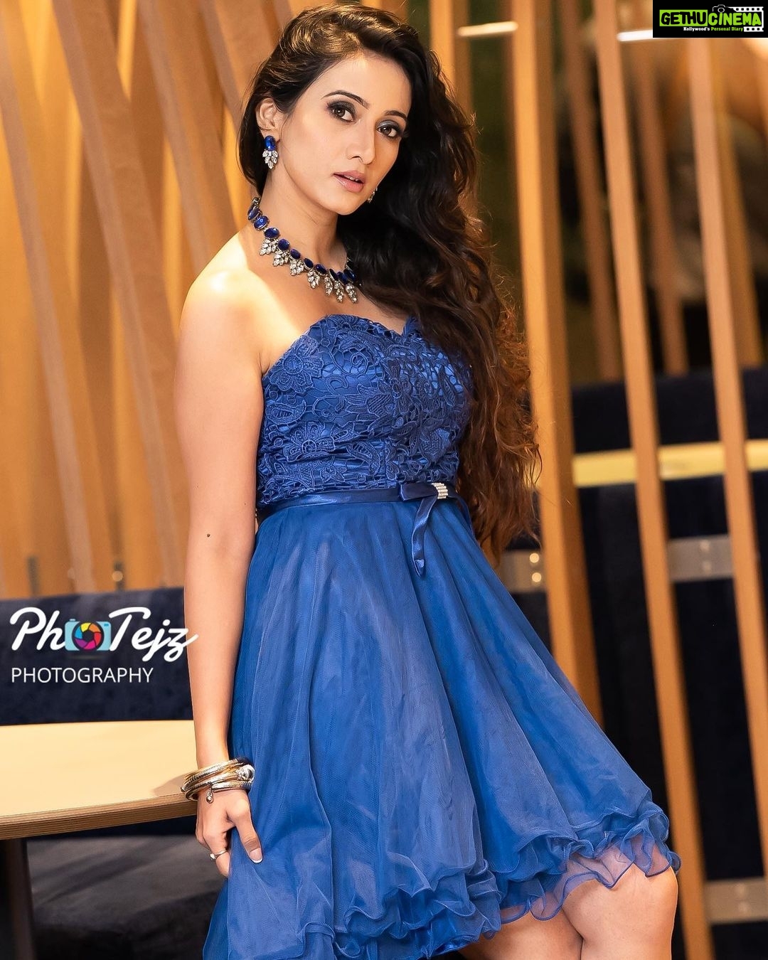 Harshika Poonacha Instagram - Monday blues 🦋🦋🦋 . . . . Met this beautiful couple in London who wanted to shoot with me and we finally shot amidst my crazy movie schedule , I can now proudly say I have Namma kannadiga friends in London 😇 Thankyou Pooja and Tej for this wonderful makeover and shoot ❤️❤️❤️ MUH @poojithatejasvi Styling @poojithatejasvi PC @photejz Thanks to their little bundle of joy who also joined our shoot and kept our energy positive ❤️❤️❤️ Lots of love you guys 🥰 London, United Kingdom