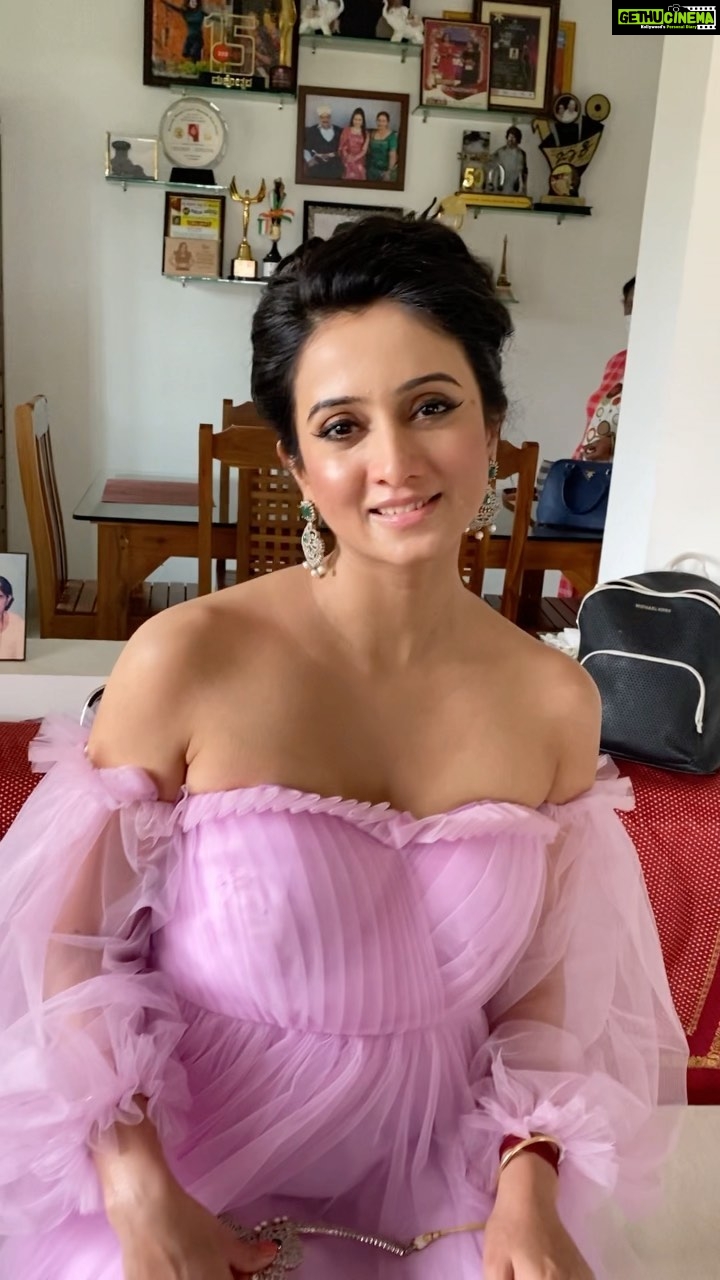Harshika Poonacha Instagram - Shooting in Coorg and getting ready in my Coorg house is Love ❤️♥️❤️ My home is filled with memories of my dad ♥️ Also dedicating my home tour to my wonderful costar powerstar @singhpawan999 ji’s recent superhit song tumsa koi pyara ♥️ Lots of love guys ♥️ . . . . Wearing this gorgeous gown by @vint_ageviolet Styling @stilerush_by_varshinijanakiram Jewellery @waymore_priyanka MUH @soverpukhrambam VC @malleshdeadly COORG - The Scotland Of India