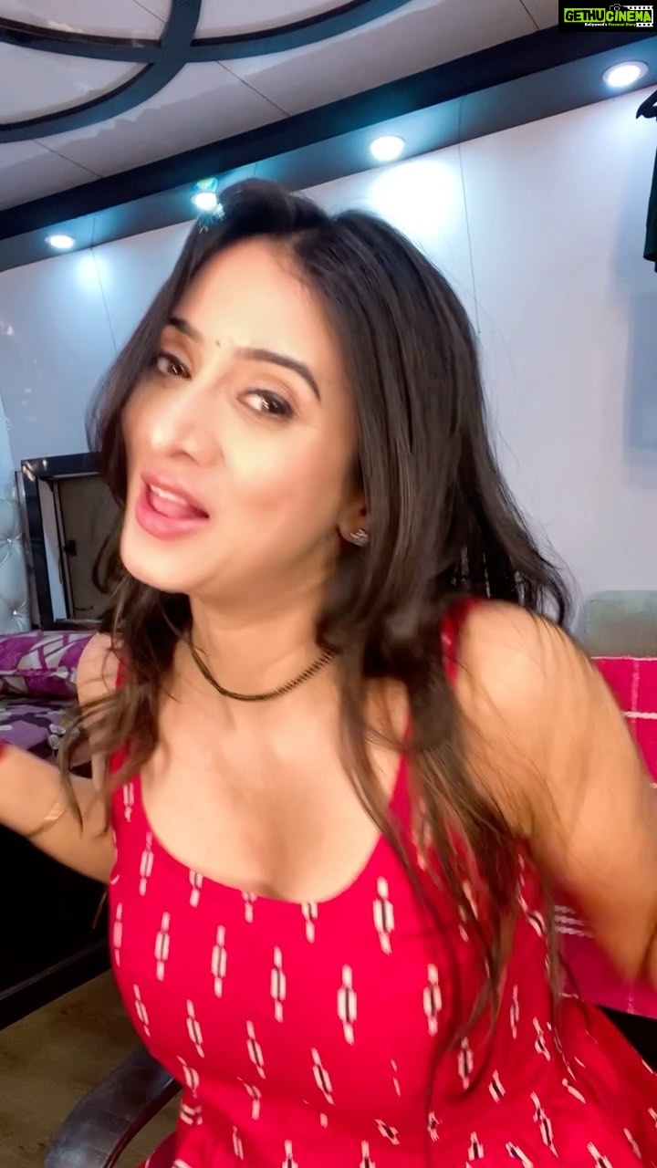 Harshika Poonacha Instagram - Just vibing♥️♥️♥️ So #rockabye baby rockabye, I’m gonna get you 🥰