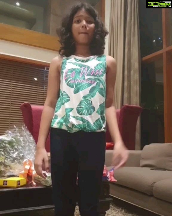 Harshika Poonacha Instagram - Chilling with the adorable @charithriya_ganesh_official ❤❤❤ I don't feel like she is a baby anymore, Cherry is my gal pal 😘😘😘 Right @shilpaaganesh maam ? 🤣 Keep scrolling right, The video is the last tiktok video taken on my phone just before it got banned 🙈 I'm glad I could capture this adorable girl 😘