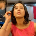 Harshika Poonacha Instagram - I go DRINK WATER and MIND MY BUSINESS 💕💕💕 #actor #life #sthabda #movie #shoot #vanity #van #makeup #hair #dolled #actress #fun #reels