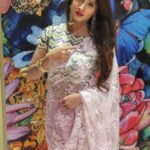 Harshika Poonacha Instagram – Saree love 💞💖💝 Midshots 🤩😍😘
Love this saree by @nadira.couture 💝💖💞 1 MG – Lido Mall