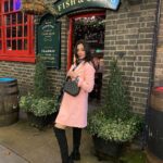 Harshika Poonacha Instagram - Who needs some FISH & CHIPS ♥️♥️♥️ #london #lights London, United Kingdom
