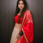 Harshika Poonacha Instagram - Life is all about chances ♥️♥️♥️ If you miss a chance once,grab it the next time 😘😘😘 But remember to live everyday 🤗🤗🤗 #thursdaythoughts Love to you all Wearing beautiful @nineonine_designstudio MUH @makeup_by_nitha_gowda PC @pradeepmachar Kodagu, India
