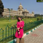 Harshika Poonacha Instagram – The Most beautiful #VIDHANASOUDHA 💖💝💞
Thankyou @vijaykarnataka for making me your chief guest for the Road safety walkathon 🙏
Always an honor to be a part of social awareness programmes 🙏
*ಯುವಕರೇ….. ನನ್ನ ಯುವತಿಯರೇ….* ನನ್ನ ನಡಿಗೆ
ವಿಧಾನಸೌಧದ ಕಡೆಗೆ
ಇದು ನಮ್ಮ ಗೌರವದ ಸಂಕೇತ
ಇದರಲ್ಲಿದೆ ನಮ್ಮ ಜನರ ಹಿತ

ನಮ್ಮ ಶಕ್ತಿಸೌಧವಿದು
ಕರುನಾಡ ಹೆಮ್ಮೆಯಿದು
ಆಡಳಿತದ ಪುಣ್ಯಕ್ಷೇತ್ರವಿದು
ಎಲ್ಲರ ಪಾಲಿನ ದೇವಾಲಯವಿದು

ಈ ಜಾಗವೇ ಪವಿತ್ರ
ಇಲ್ಲಿ ಇರುವವರು ಆಗಬೇಕಿದೆ ಜನಮಿತ್ರ
ಇಲ್ಲಿನವರ ಬಗ್ಗೆ ಜನರಿಗಿದೆ ಬೆಟ್ಟದಷ್ಟು ಅಕಾಂಕ್ಷೆ
ಇಲ್ಲಿರುವವರು ಉಳಿಸಿಕೊಳ್ಳಬೇಕಿದೆ ಆ ನಿರೀಕ್ಷೆ

ಎಲ್ಲರೂ ಒಟ್ಟಿಗೆ ದುಡಿಯೋಣ
ರಾಗದ್ವೇಷವ ಬಿಟ್ಟಾಕೋಣ
ಒಟ್ಟಿಗೆ ಸಾಗೋಣ
ನಾಡನ್ನು ಸಮೃದ್ದವಾಗಿಸೋಣ

ನಿಮ್ಮಯ ಪ್ರೀತಿಯ *ಹರ್ಷಿಕಾ……..* Vidhana Soudha
