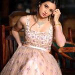 Harshika Poonacha Instagram - Nothing is more impressive than a person who is secure in the unique way god made her ❤❤❤ Perfect shot by @nitheshnaidu Styling @chandangowda_official Outfit @sowmya.p.gowda Jewellery @beaded_treasures_jewelry Three Dots and a Dash - JP Nagar