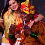 Harshika Poonacha Instagram - What a beautiful evening ♥️ Sharing stage with Padmashri Awardees #tulsigowda amma and @bmanjammajogathi amma ,National Awardee @shruthi__krishnaa ma’am , Ex Education Minister @horattibasavaraj sir and @ayur_guru_santhosh_guruji was a huge honour 🙏 ಎಂತಹ ಸುಂದರ ಸಂಜೆ ♥️ ಪದ್ಮಶ್ರೀ ಪ್ರಶಸ್ತಿ ಪುರಸ್ಕೃತರಾದ #ತುಳಸಿಗೌಡ ಅಮ್ಮ ಮತ್ತು @bmanjammajogathi amma , ರಾಷ್ಟ್ರ ಪ್ರಶಸ್ತಿ ಪುರಸ್ಕೃತ @shruthi__krishnaa ma'am , ಮಾಜಿ ಶಿಕ್ಷಣ ಸಚಿವ @horattibasavaraj sir ಮತ್ತು @ayur_guru_santhosh_guruji ಅವರೊಂದಿಗೆ ವೇದಿಕೆ ಹಂಚಿಕೊಂಡಿರುವುದು ಒಂದು ದೊಡ್ಡ ಗೌರವ 🙏 Bangalore Medical College and Research Institute