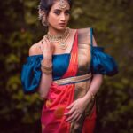 Harshika Poonacha Instagram - Happy Deepavali 💫🔥💥 . . . . . How much I love to dress up and pose 💞💝💖 MUH @keerthiram28 @hair_by_rekhareddy Styling @keerthiram28 @makeoverbyprafulla PC @om_images_ Jewellery @velvetboxby . . #photoshoot #deepavali #harshikapoonacha #happydeepavali Karnataka