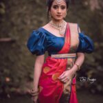 Harshika Poonacha Instagram - Happy Deepavali 💫🔥💥 . . . . . How much I love to dress up and pose 💞💝💖 MUH @keerthiram28 @hair_by_rekhareddy Styling @keerthiram28 @makeoverbyprafulla PC @om_images_ Jewellery @velvetboxby . . #photoshoot #deepavali #harshikapoonacha #happydeepavali Karnataka