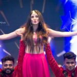 Harshika Poonacha Instagram - #RANDHAWA 50days celebration 👏👏👏 It was a meaningful event. Our very famous and legendary comedians were felicitated at the event, All the wonderful artists of the movie were recognized and we heroines performed. It was a classy event. Kudos to the team. Congratulations on the successful debut movie @bhuvann_ponnannaa_official 👏 You have won at your first step, long way to go 👍👍👍 . . . . Wearing this beautiful @pixie_yard_couture_studio outfit for the event. It was a gorgeous dress. Thnq Nagashree💗 Lovely MUH @madhu_nagangowda Matchihg Jewellery @velvetboxby Thnq team 😘🥰 GM Rejoyz Malleshwaram