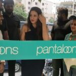 Harshika Poonacha Instagram - @pantaloonsfashion #Uttarahalli launched ❤❤❤ God bless this beautiful store and Enjoy shopping guys 😘 Happy festival 🥰 #styleyourchange #pantaloonsfashion Uttarahalli Main Road