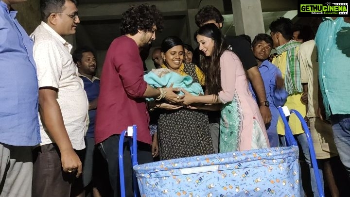 Harshika Poonacha Instagram - The flood victims in Gokak have lost everything and this little princess made sure that they don't lose their smile. She loved the cradle we bought for her 👼 They say children are equal to God and it's true 🙏🙏🙏 Gokak, Belgavi,karnataka