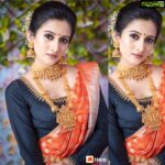 Harshika Poonacha Instagram - ನಿಮ್ಮೆಲ್ಲರಿಗೂ ವರಮಹಾಲಕ್ಷ್ಮಿ ಹಬ್ಬದ ಶುಭಾಶಯಗಳು 🙏🙏🙏 ಆ ತಾಯಿ ಮಹಾಲಕ್ಷ್ಮಿ ಮಳೆ ನಿಲ್ಲಿಸಿ , ನಿಮ್ಮೆಲ್ಲರ ಭಯ ಭೀತಿ ಹೋಗಲಾಡಿಸಲಿ 🙏 ಎಲ್ಲರ ಜೀವನ ಹಿಂದಿನಂತೆ ಆಗಲಿ 🙏 Bangalore, India