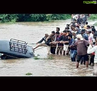 Harshika Poonacha Instagram - We are with you Uttara Karnataka 🙏 Prayers and help is much needed 🙏 Pls write to me your essentials... We are with you Please get in touch 🙏 Nimma jothe Naaviddeve 🙏 Bangalore, India