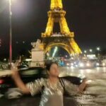 Harshika Poonacha Instagram - Thankyou Thankyou somuch for 400k love ❤😘❤😘💞😍 I love you 👫👬👭 Sending you all lots of love from #paris 😍 Paris, France