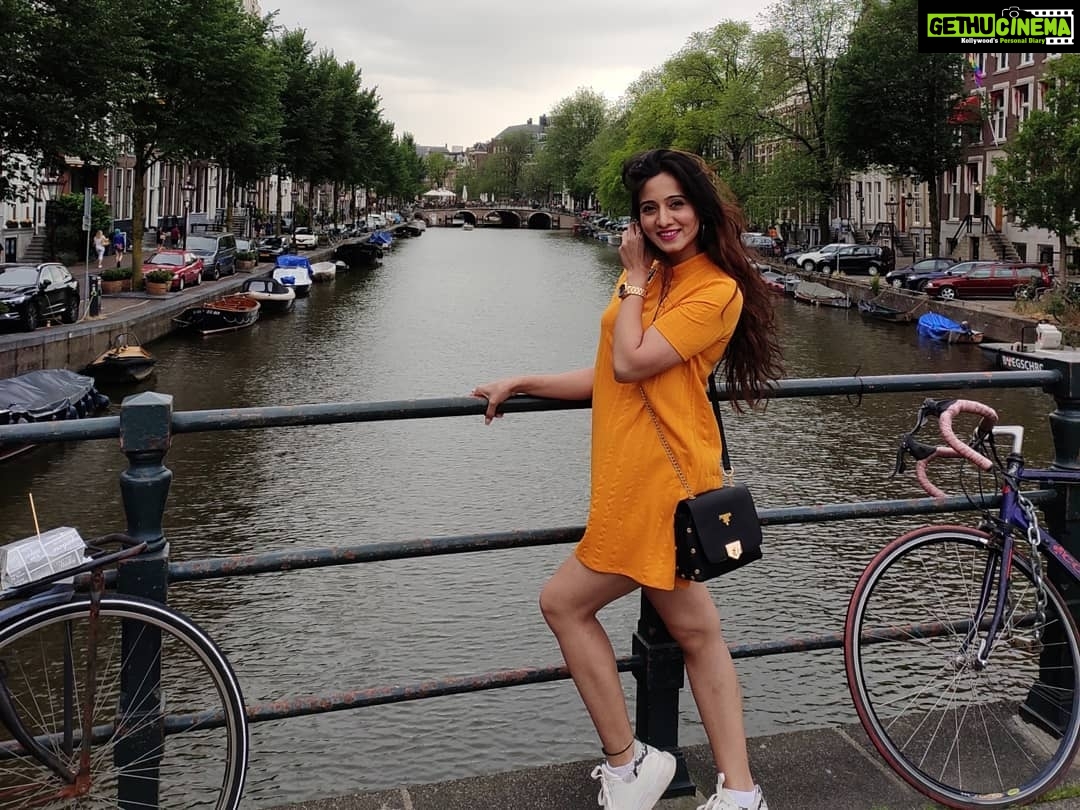 Harshika Poonacha Instagram - Adios Amigos Amsterdam ❤❤❤ Thank you for being so kind to me ❤ I love you and I love this Europe trip 😍🥰😘 Taking off to NammaBengaluru 🥰 Chaooooooo🖐 Amsterdam, Netherlands