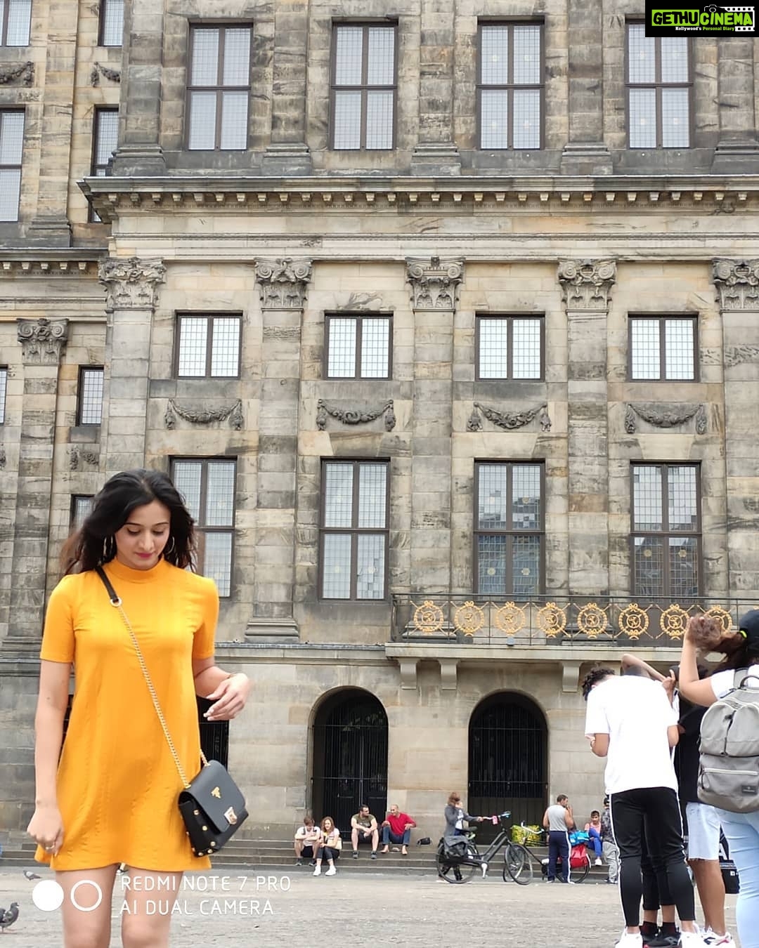 Harshika Poonacha Instagram - I must say ive found best photographers in this Europe tripš„°š„°š„° Thanks to all and lots of love ⤠Netherlands,amsterdam