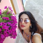Harshika Poonacha Instagram - If colors could be a place, it's this beautiful #burano ❤❤❤ You've filled my life with colors burano 💕 I can't express how happy I'm today, you are amazing💕😍 Burano Island