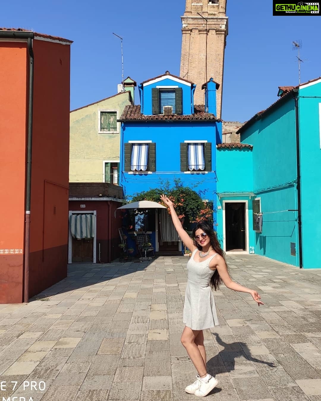 Harshika Poonacha Instagram - If colors could be a place, it's this beautiful #burano ❤❤❤ You've filled my life with colors burano 💕 I can't express how happy I'm today, you are amazing💕😍 Burano Island