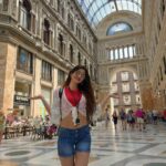 Harshika Poonacha Instagram - Olaaaaa #napoli 💕❤💕 Such a beautiful history Napoleons have had 👍👍👍 Happy to be here 😍🥰 Naples, Italy