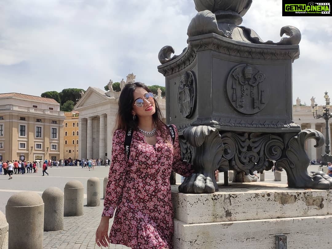 Harshika Poonacha Instagram - Bonjour Roma ❤❤❤ Vaticano, Roma