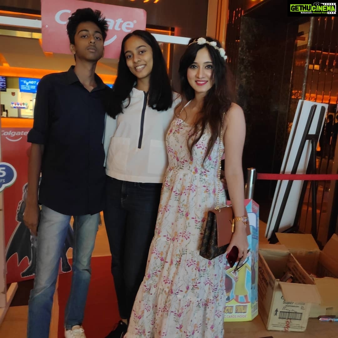 Harshika Poonacha Instagram - Watched @toystory movie with these cuties πππ My nephew @_arrriiiiii and niece @manya.belliappa β€οΈβ€οΈβ€οΈ Sooo much fun to be their youngest aunt and also fun aunt may be πππ VR Bengaluru