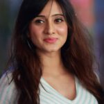 Harshika Poonacha Instagram – Tag someone who can capture your every single expression 🙈🙈🙈
I’m lucky as I’ve #Sandeep , My super candid photographer who has made me super confident about both my profiles and every possible angle I can look at 😇
Love my team 👍
#SuperBlessed 
PS: ***Don’t steal my photographer from me 😂 Barbeque Nation