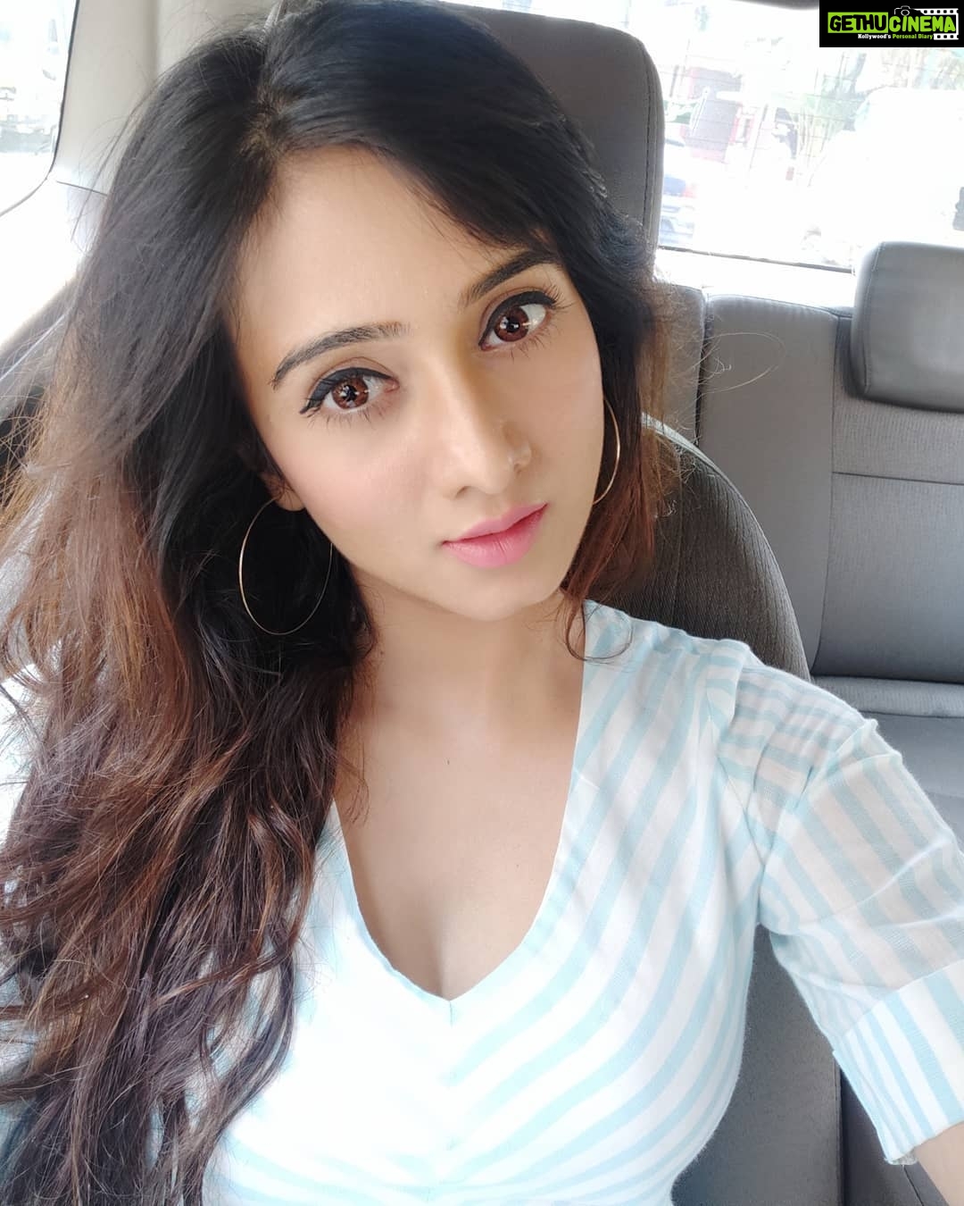 Harshika Poonacha Instagram - "DONT GO WITH THE FLOW, BE THE FLOW" ❤️❤️❤️ Taj West End, Bengaluru