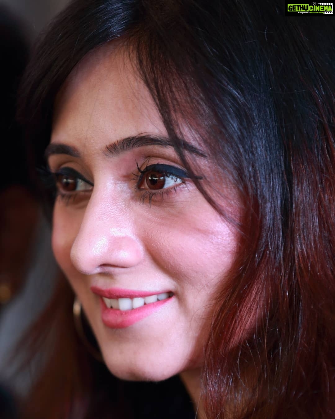 Harshika Poonacha Instagram - Candid and just love ❤️❤️❤️