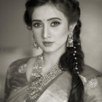 Harshika Poonacha Instagram - One word for this pic 🙈 First thought that comes to your mind❤️ Best ones will be appreciated 😂 📸 @rathin09