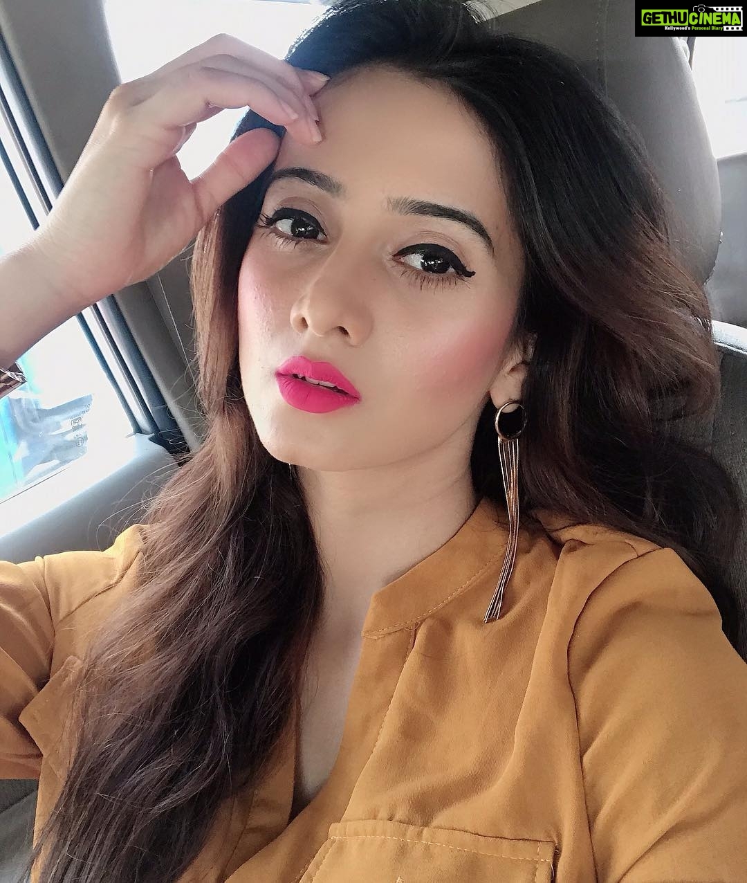Harshika Poonacha Instagram - Off to inaugurate the biggest #HomeExpo 'Kanasina Site': @tv9kannada @NEWS9TWEETS Sweet Home Expo on Feb 8, 9, 10th at BBMP Ground at Richmond Town Video Link ► youtu.be/4X5J4wsNrgY #SweetHomerealestateexpo #tv9sweethome #news9sweethome #sweethomeexpotv9 #harshikapoonacha