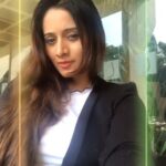 Harshika Poonacha Instagram - When you bored waiting for someone 🙈🙈🙈 Just make a video like this and keep looking at yourself 😂😂😂 #thursdayvibes #happiness #gratitude #harshika #harshikapoonacha #harshikapoonachaofficial