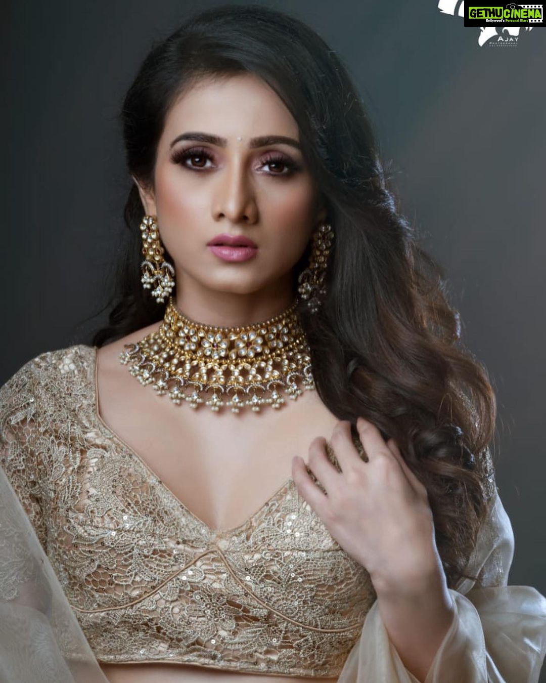 Harshika Poonacha Instagram - No BEAUTY shines brighter than that of a good HEART ♥️♥️♥️ . . . . . All put together ♥️♥️♥️ PC @photographer_ajay Wearing @label_divya_samal MUH @lakshmi_shetty_makeover