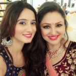 Harshika Poonacha Instagram – Happiest birthday to the most warmest , sweetest and the prettiest actress of our kannada industry. 
You are one of the most wonderful person I’ve ever met @priyanka_upendra maam . Your smile lights up the sky and all our hearts. I wish you keep smiling forever and ever 😘😘😘
#happybirthdaypriyankaupendra