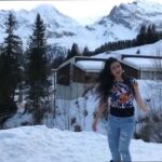 Harshika Poonacha Instagram – Around the World with Harshika, what’s the best things to do in Swiss Alps #harshikaponaccha #harshika_poonacha #harshikapoornaccha #harshikapunacchaofficial #aroundtheworldwithharshika  @myswitzerland @myswitzerlandin @visitswitzerland @switzerlandtourism Switzerland