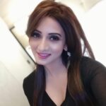 Harshika Poonacha Instagram – Got my hands on #RedmiY2 – the 16MP AI-Selfie Superstar, Must say was truly amazed by the results. Portrait Selfie at this price point is unbelievable!!!
When are you getting yours? Now available at your nearest Mi Preferred Partner store. Wonderful phone @manukumarjain 👍👍👍