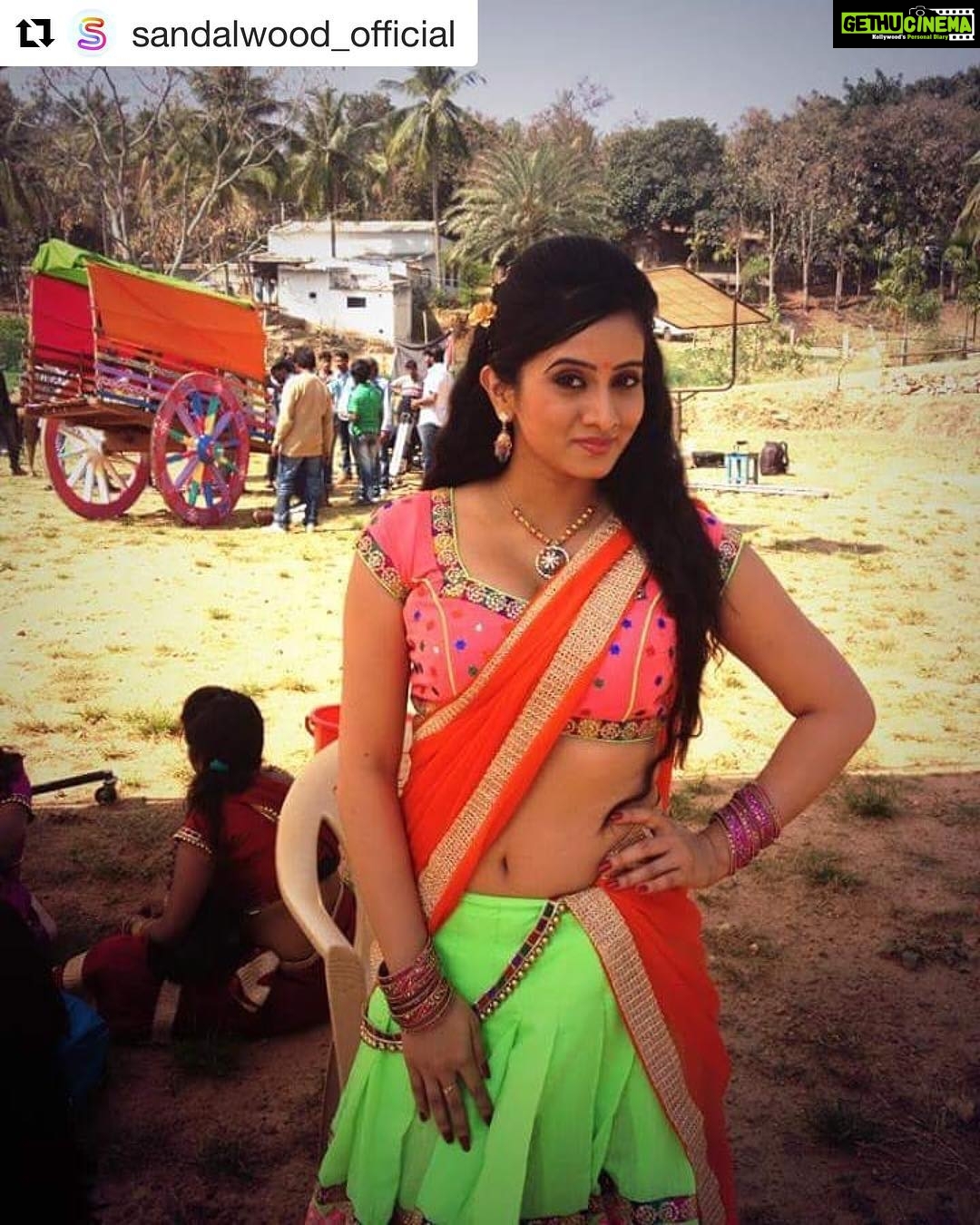 Harshika Poonacha Instagram - Thankyou for posting this #Throwback pic @sandalwood_official Lovely memories dancing for a mass number π #Repost @sandalwood_official with @get_repost γ»γ»γ» #HarshikaPoonacha.. Pretty or Prettiest? π . . . . . #sandalwood #sandalwood_official #Karnataka #Bangalore #bengaluru #mangalore #Mysore #SouthIndia #south #tollywood #kollywood #tamilnadu #tamil #hindi #kannada #Telugu #chennai #kerala #bollywood #bollywoodactress #bollywoodfashion #bollywoodstyle #India #Mumbai #hollywood #hot #sexy