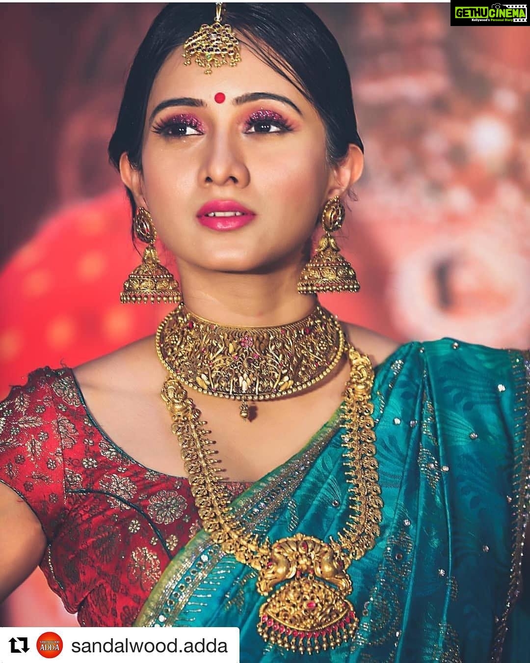 Harshika Poonacha Instagram - ❤️❤️❤️ #Repost @sandalwood.adda with @get_repost ・・・ Harshika Poonacha 😍 Follow👉@sandalwood.adda @sandalwood.adda Follow👉@kiriktrolls_official @kiriktrolls_official For More Updates. #sandalwoodadda