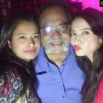 Harshika Poonacha Instagram - My favourite selfies from my birthday party ❤️❤️❤️ With my most favourite people #Ambareesh Uncle @shilpaaganesh ma’am @sangeethagururaj dhi @vidyanag dhi @neethushettyy @prajnaaofficial 😘😘😘