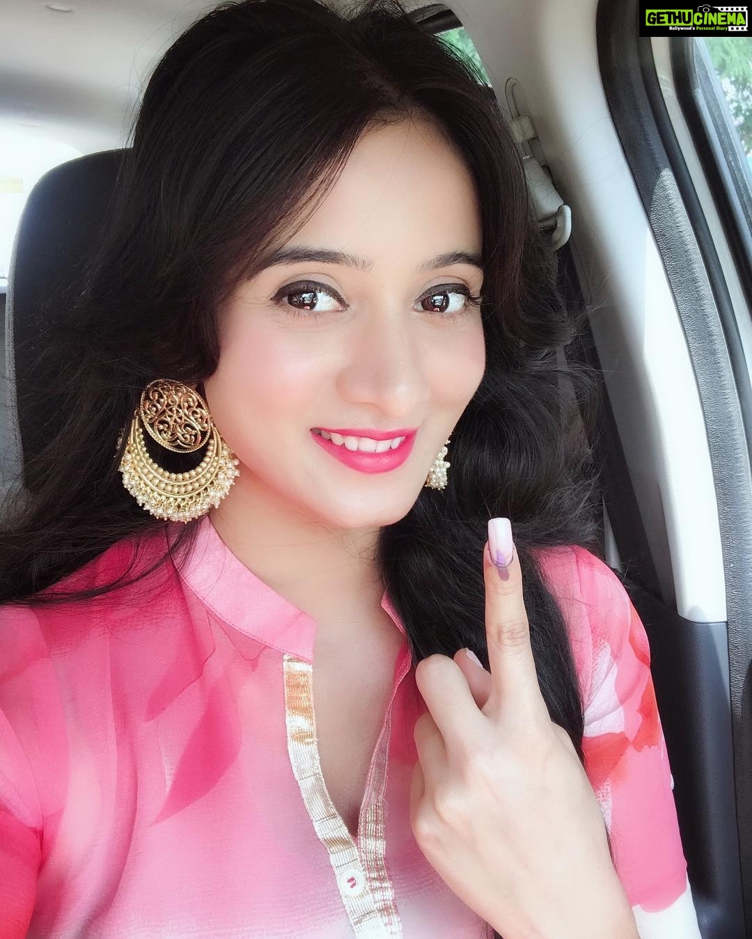 Harshika Poonacha Instagram - GOT INKED ❤️ VOTE FOR THE RIGHT Coz VOTING IS YOUR RIGHT 👍